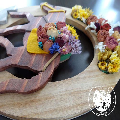 木製リース/デザイン変更調整可/花売り馬/ドライフラワー/馬/対州馬