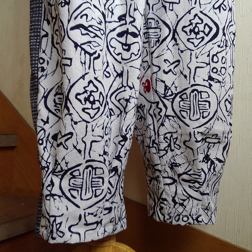 浴衣リメイク　95番パッチワーク仕様スカジャン風 浴衣リメイク 95番パッチワーク仕様スカジャン風 - メルカリ