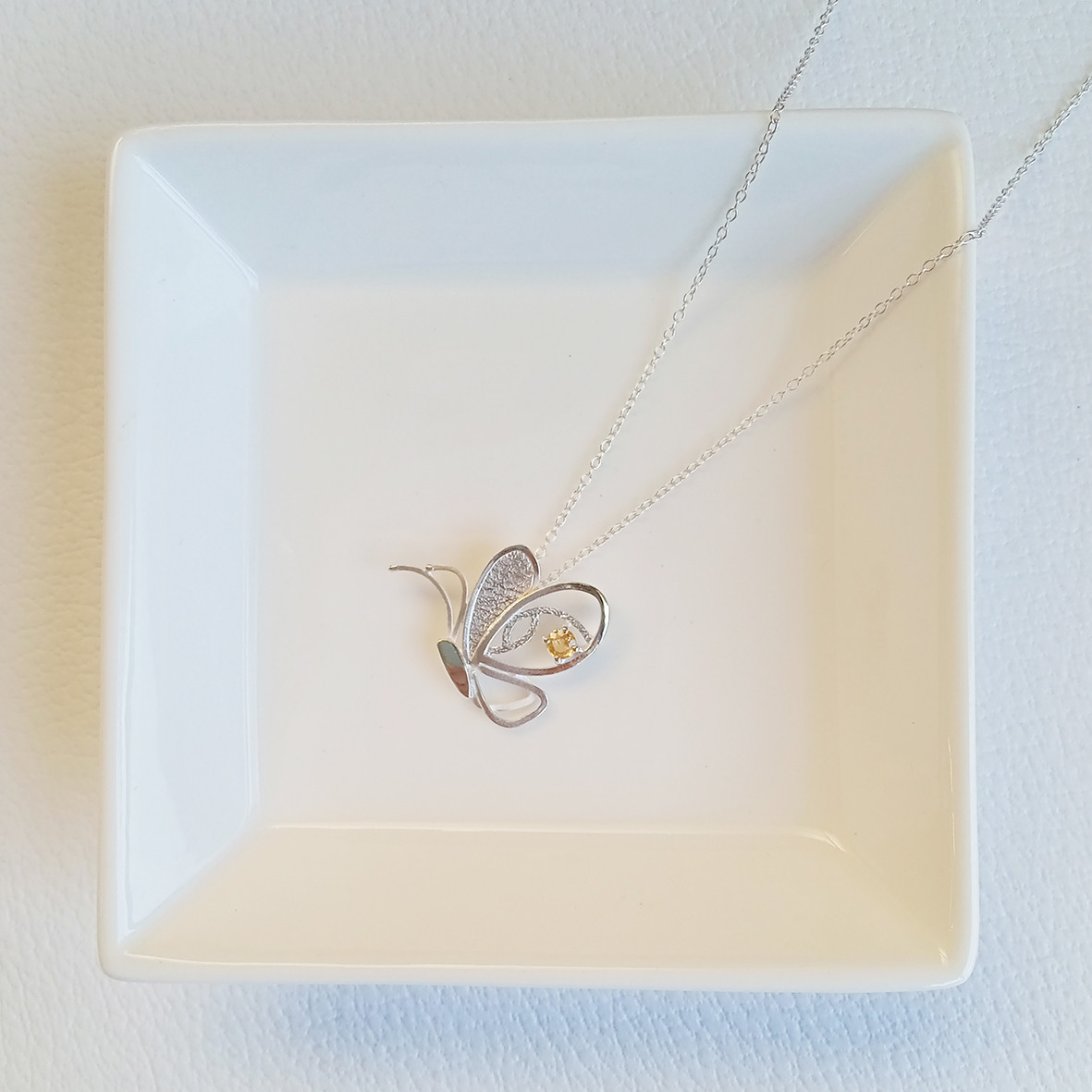 SV925 天然 イエローサファイア ちょうちょ ネックレス
