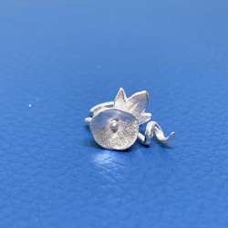 つるがくるりん。あさがおのイヤーカフ◇朝顔　夏　ピュアシルバー 片耳用 イヤカフ カフス お花 フラワー 小さい 2枚目の画像