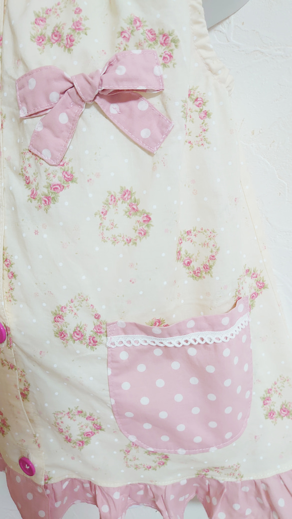 110～120cm　前あき袖なしスモック　yuwaハート柄輪柄　リボン、フリル  入園 入学 女の子 3枚目の画像