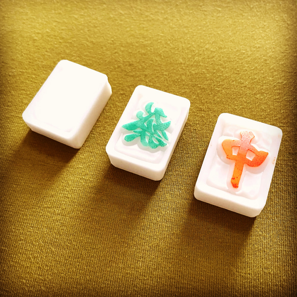 麻雀牌はんこ 白發中 はんこ・スタンプ ももあん 通販 14374339