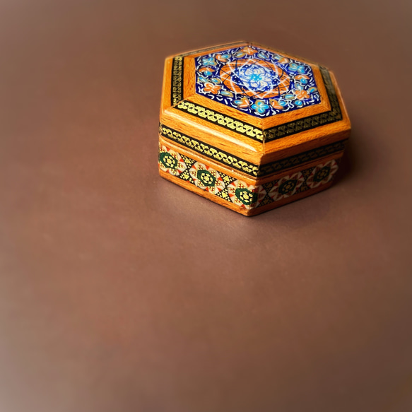 ペルシャの象嵌細工　小箱【ハータムカーリー074】 7枚目の画像