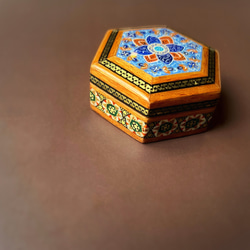 ペルシャの象嵌細工　小箱【ハータムカーリー076】 7枚目の画像
