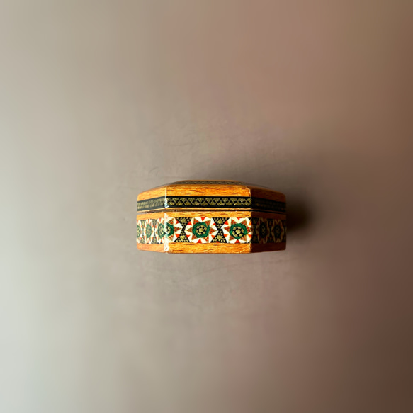 ペルシャの象嵌細工　小箱【ハータムカーリー076】 3枚目の画像