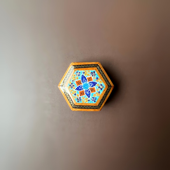 ペルシャの象嵌細工（寄木細工）小箱【ハータムカーリー079】 その他