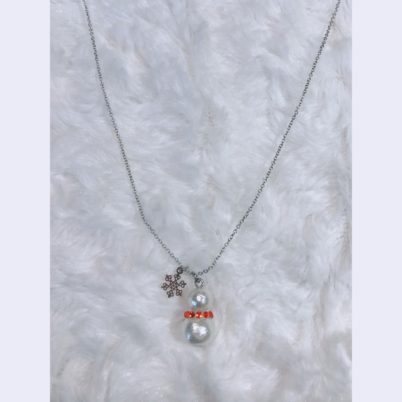 コットンパール 大人の雪だるま（snowman）ネックレス　オレンジ 1枚目の画像