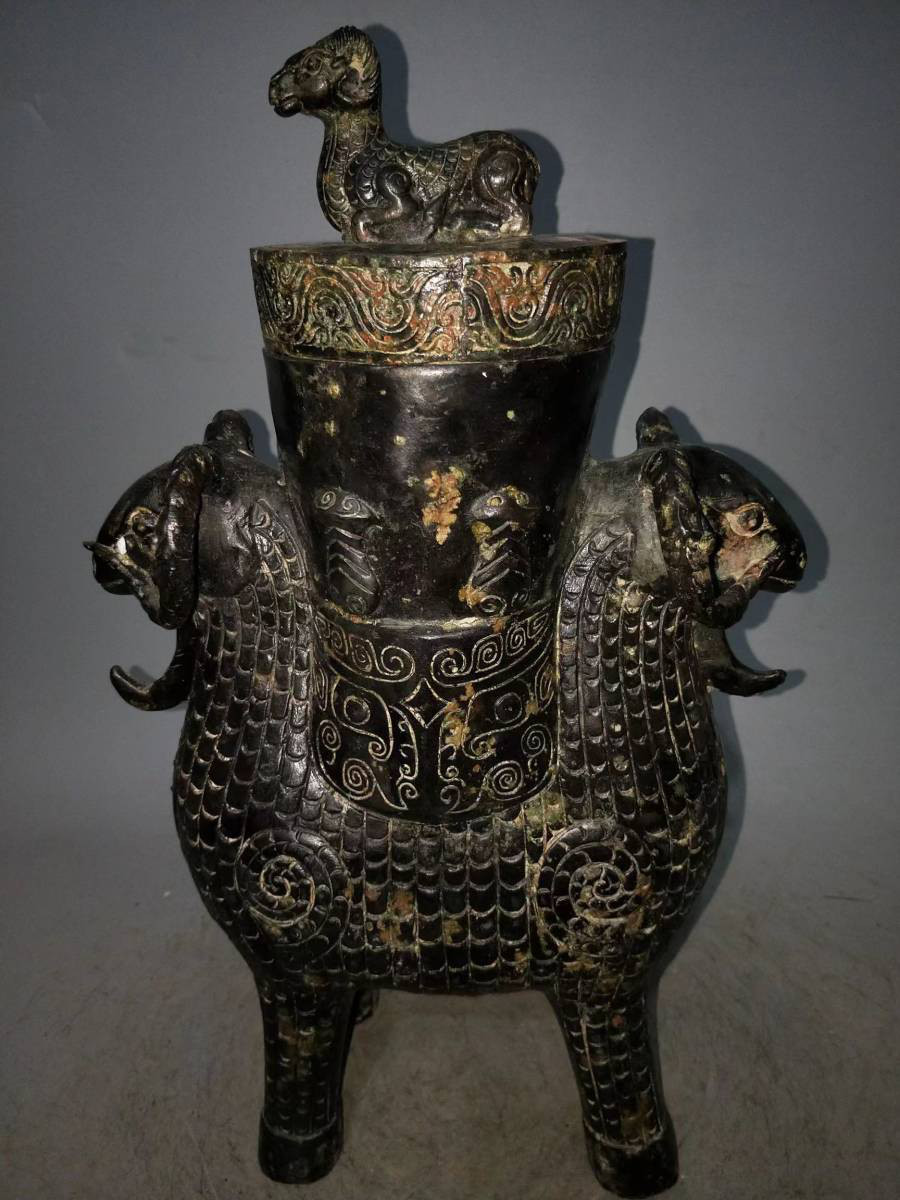 古代中国の青銅製？　大羊置物？ 青銅器 青銅製 銘文 雙羊尊 青銅尊 賞物 置物 珍品希少 唐物 8