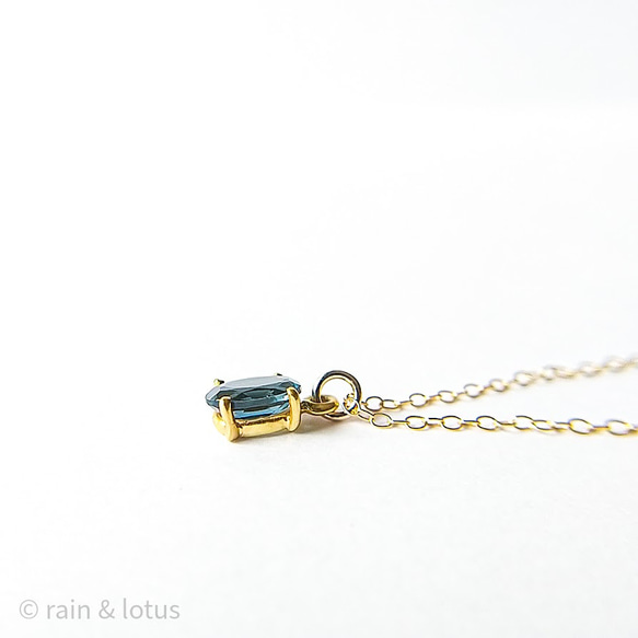 宝石質ロンドンブルートパーズの一粒石ネックレス　14KGF　深く透明なブルー 4枚目の画像