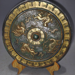 古美術 古鏡 獣紋 銅鏡 φ16cm コレクター蔵品(K-YC539) 古美術 古鏡 獣紋 銅鏡 φ16cm コレクター蔵品(K-YC539)