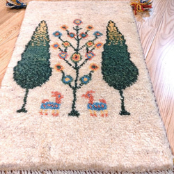 ペルシャ　ギャッベ　玄関マット　36×58 アイボリー　糸杉　ギャベ　ギャッぺ　手織り 4枚目の画像