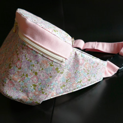 身體包 Liberty Michelle Hands-free Waist pouch 2way Cloth Accessori 第4張的照片