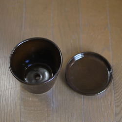 濃い茶色の陶器の植木鉢 (つやあり) (すり鉢タイプ) 11枚目の画像