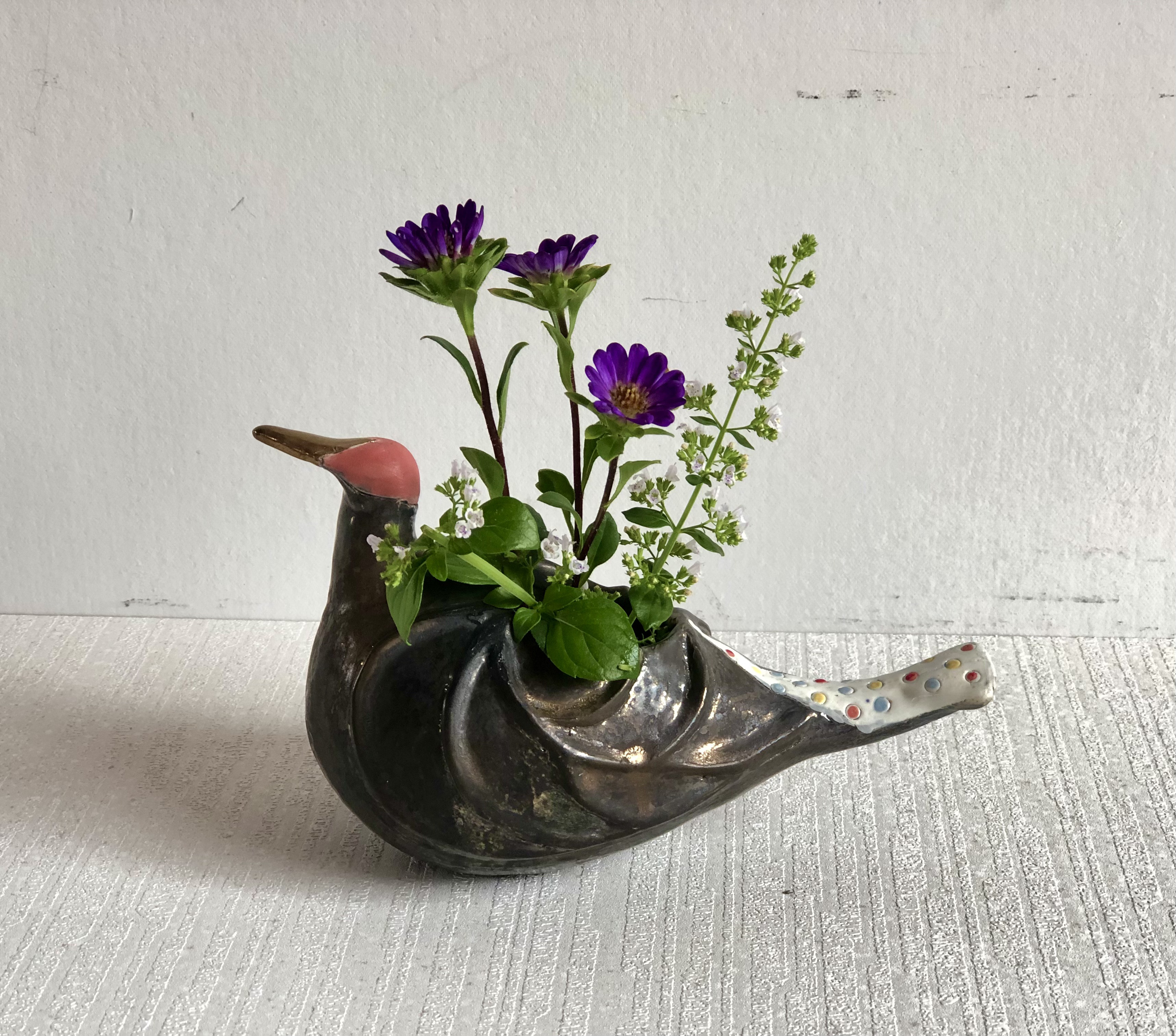 100 伊羅保　魚彫刻 陶器 花瓶 木箱付き　花器 Amazon.co.jp: ノーブランド品 花瓶 橘吉 六染付 花生 楠吉 陶器
