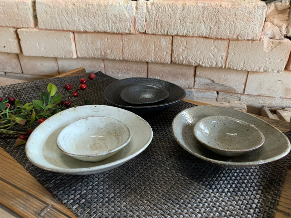 荒土小鉢と豆皿セット 3枚目の画像