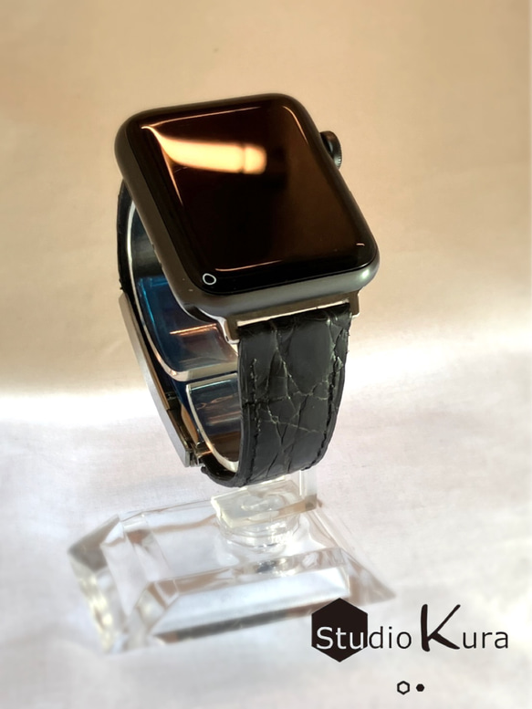 【希少】Applewatch 高級 本革 レザーバンド クロコダイル ワニ革 エキゾチックレザー使用 1枚目の画像