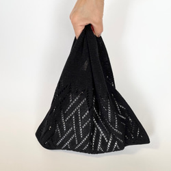 ▽KURO/シルエットが美しい大人の牛革あずま袋 A4収納可能 裏地付き