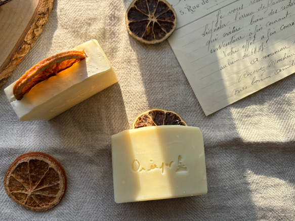 【人気No. 5】シトラス石鹸　Citrus Soap 　レモン　オレンジ　ギフト　お祝い　誕生日　雑貨石鹸【1個】 3枚目の画像