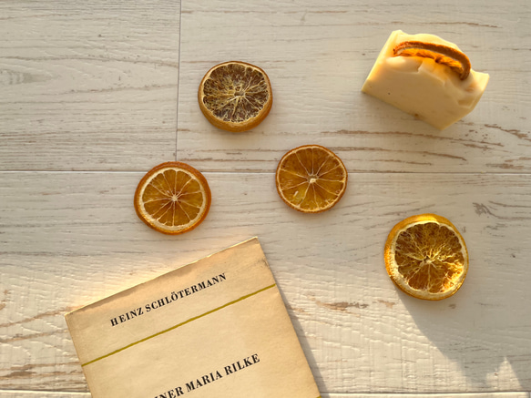 【人気No. 5】シトラス石鹸　Citrus Soap 　レモン　オレンジ　ギフト　お祝い　誕生日　雑貨石鹸【1個】 4枚目の画像