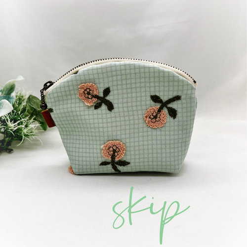 mina perhonen skip ポーチ