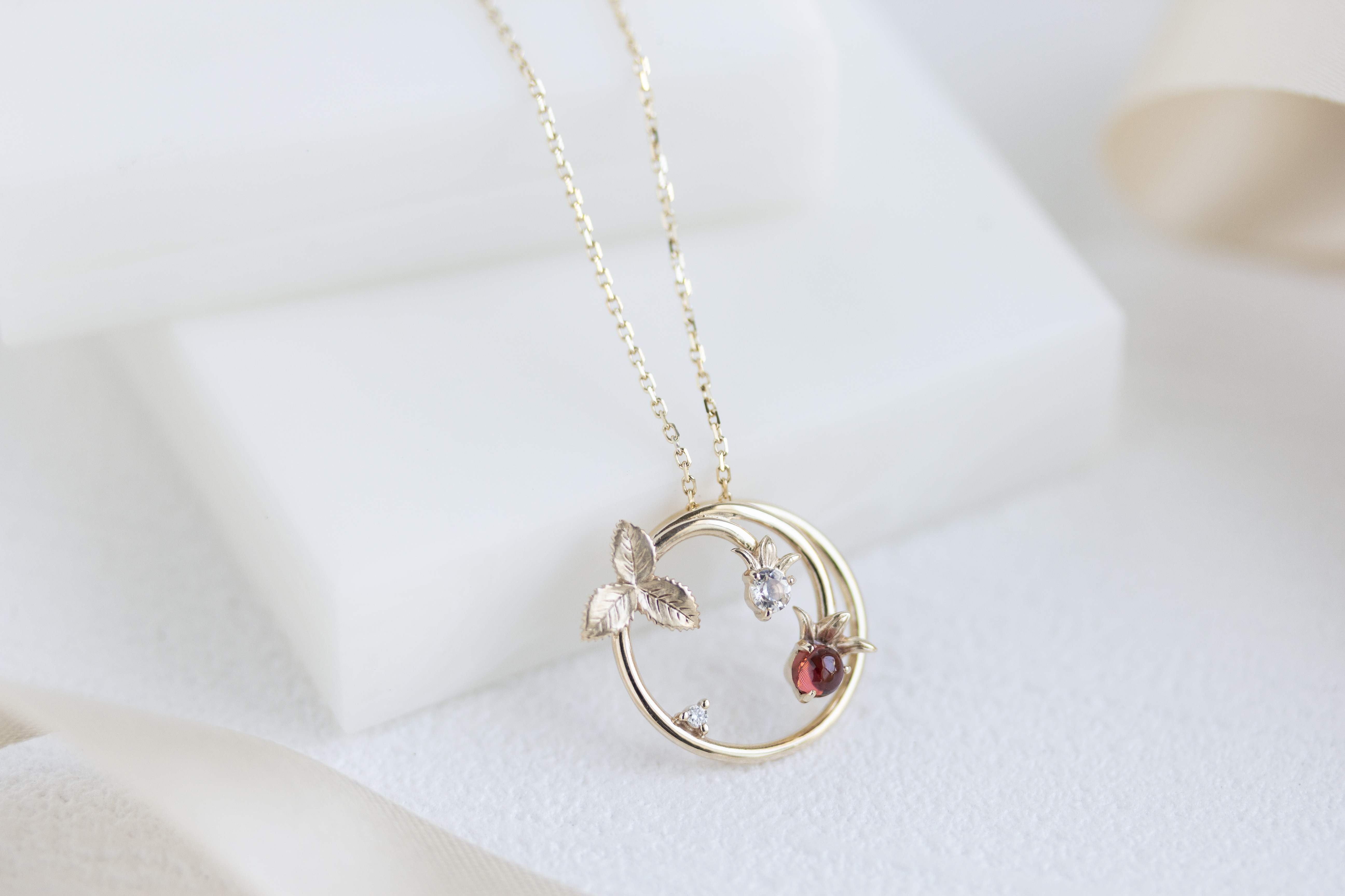 K10 Strawberry ガーネット トパーズ ダイヤモンド ネックレス