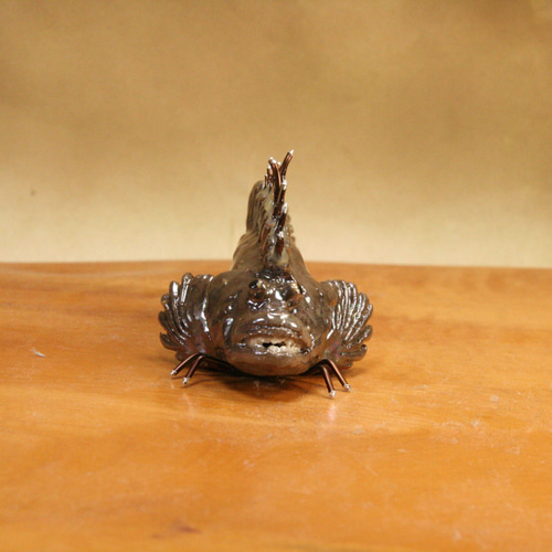 オニオコゼ・陶芸作品 置物mini（陶 さかな フィギュア） 立体