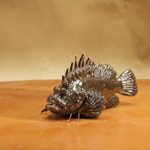 オニオコゼ・陶芸作品 置物mini（陶 さかな フィギュア） 立体