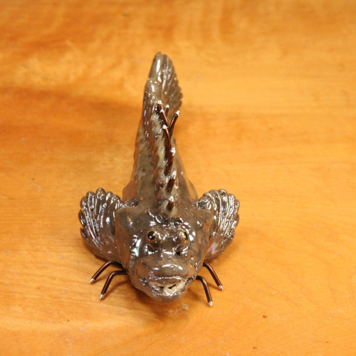 オニオコゼ・陶芸作品 置物mini（陶 さかな フィギュア） 立体