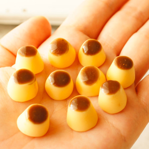 つやつやプリン 6～50個 ミニチュア 樹脂粘土 スイーツデコ フェイク