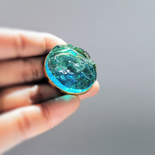 ターコイズブルーの海のヘアゴム /レジン / 波 / 水面 ヘアゴム 華昇