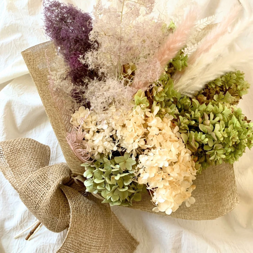 スモークツリーと紫陽花 かすみ草にニゲラのアンティークなドライ