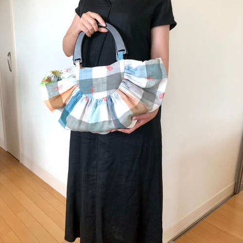 ミナペルホネン木製手持ちハンドメイドバック ミナペルホネン木製手持ちハンドメイドバック