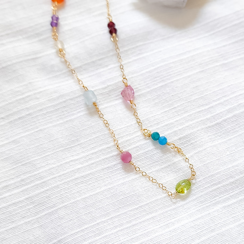 【高知インター店】 14kgf ネックレス マルチカラー天然石のロングネックレス ネックレス・ペンダント