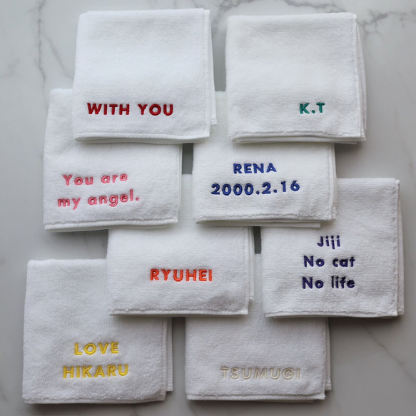 ＼推しカラー8色／名入れハンドタオル  ハンカチ イニシャル 刺繍 名入れ 文字入れ シンプル 推し色 推し活 17枚目の画像