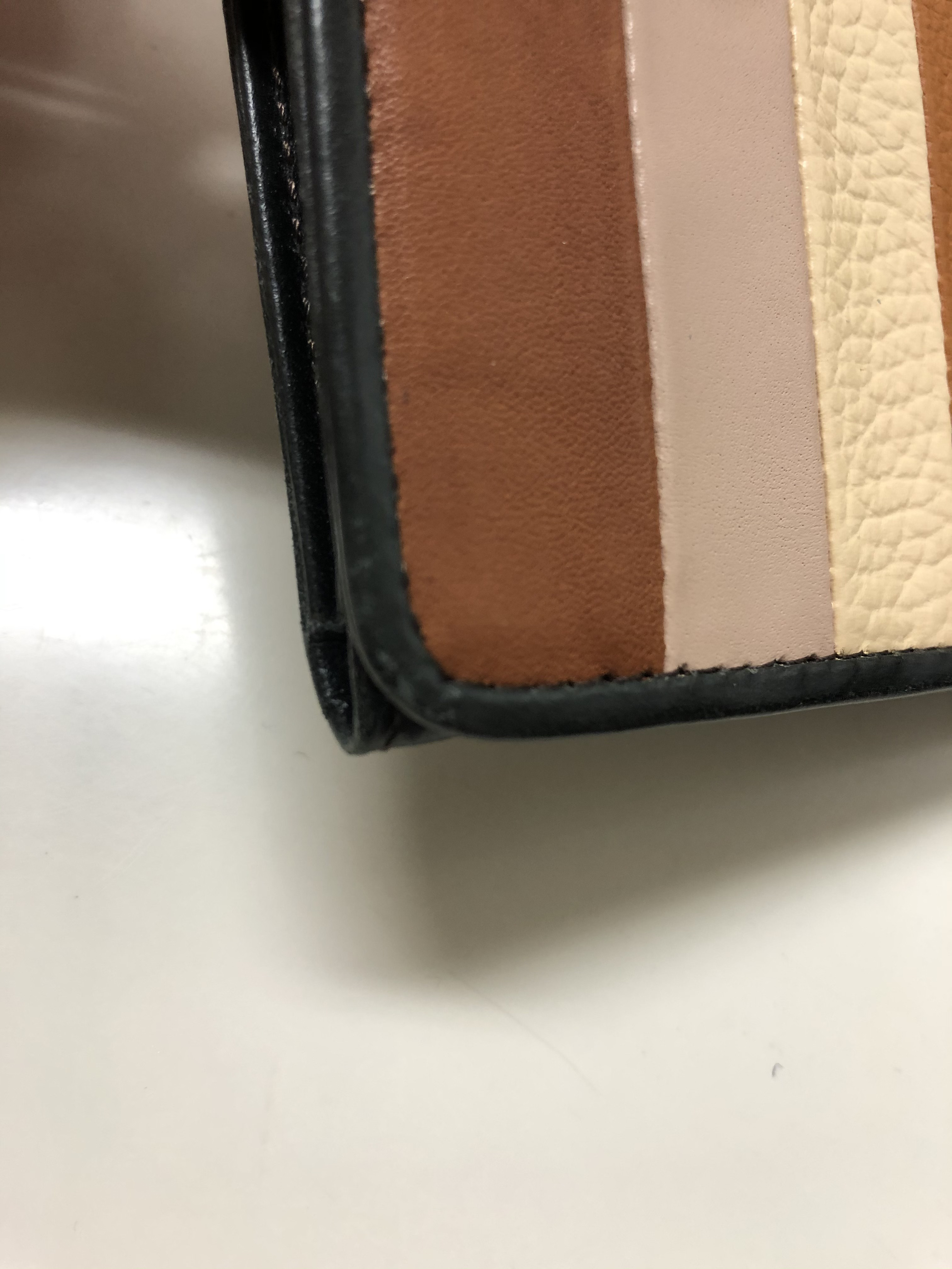 牛革ストライプ名刺入れ（カーキ）