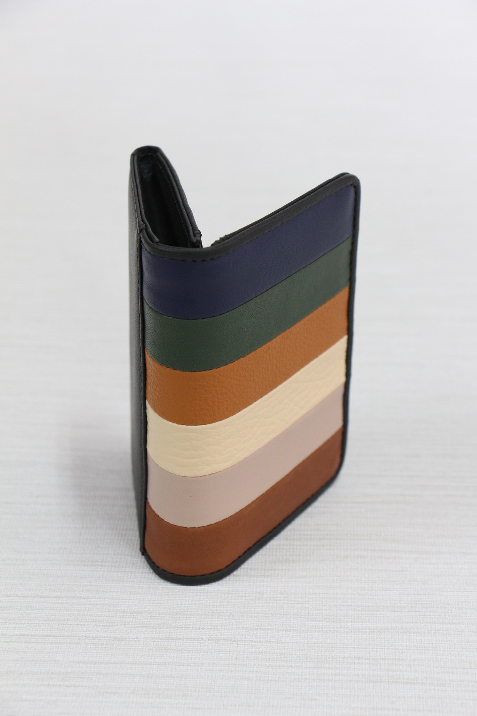 牛革ストライプ名刺入れ（カーキ）