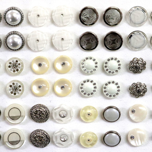 メーカー廃番品 ヴィンテージ アンティークボタン ホワイト・シルバー  
