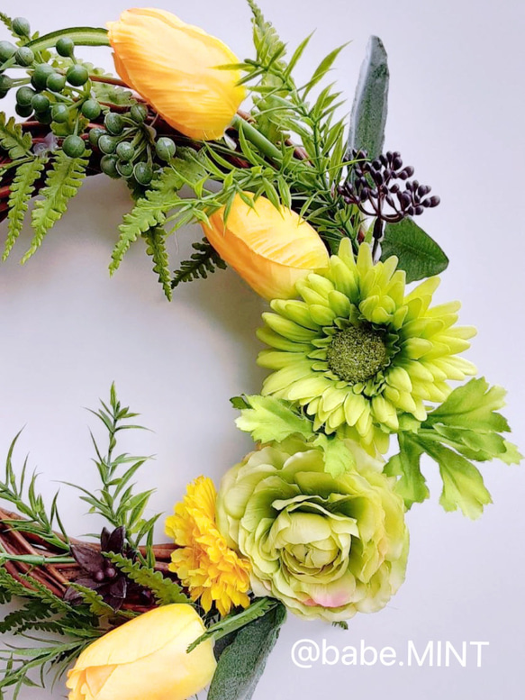 チューリップとガーベラのリース　イエロー　グリーン　アーティフィシャル　フラワー　造花　リース 3枚目の画像