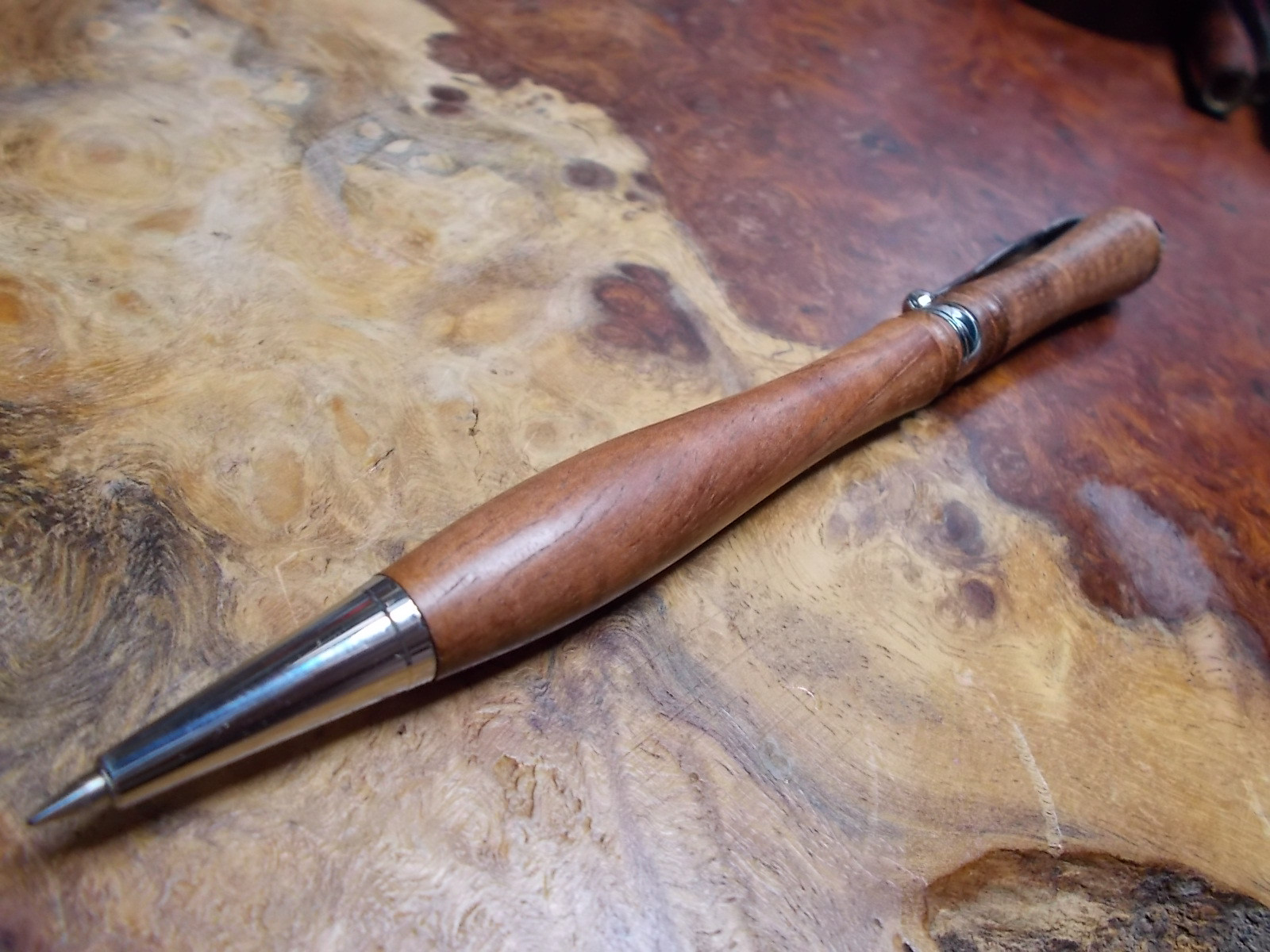 ハワイアンコアの縮杢！　フリクションボールペン！　手作り品　プレゼントに!