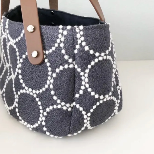 ★完成品★ミナペルホネン　タンバリン生地で仕立てた日傘（ネイビー） ☆完成品☆ミナペルホネン タンバリン生地で仕立てた日傘（ネイビー