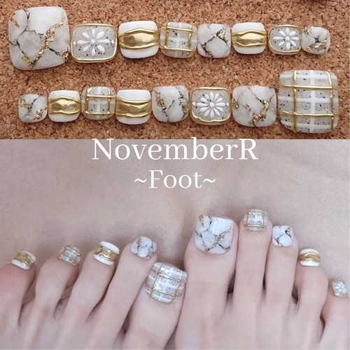 FA132⭐︎16枚入り⭐️ぷっくりチェックと大理石フットネイルチップ  