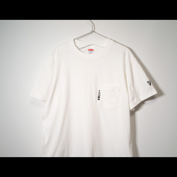 十六分音符を刺繍した シンプルな技ありポケットTシャツ【ホワイト】薄すぎず厚すぎない中厚生地 半袖クルーネック 5枚目の画像