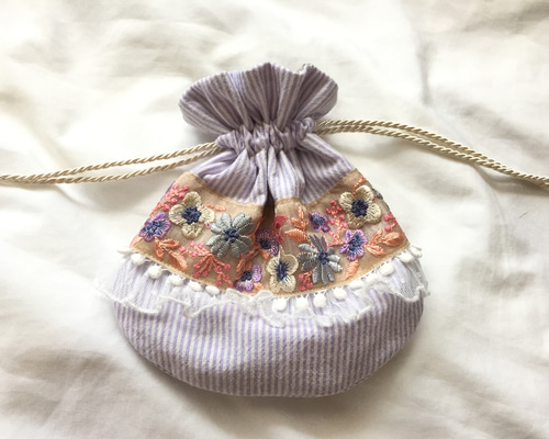 まんまる巾着 ハンドメイドポーチ 薔薇柄 巾着袋 フローラル