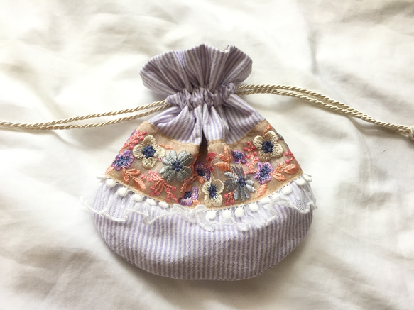 インド刺繍 リボン まんまる 丸巾着 ポーチ パープル×レース