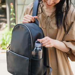 〈廃棄リンゴから生まれたレザーを使用！〉Apple Rucksack 5枚目の画像
