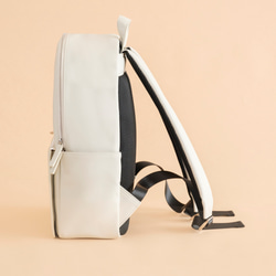 〈廃棄リンゴから生まれたレザーを使用！〉Apple Rucksack 10枚目の画像
