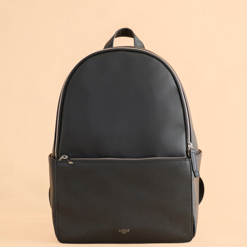 廃棄リンゴから生まれたレザーを使用！〉Apple Rucksack