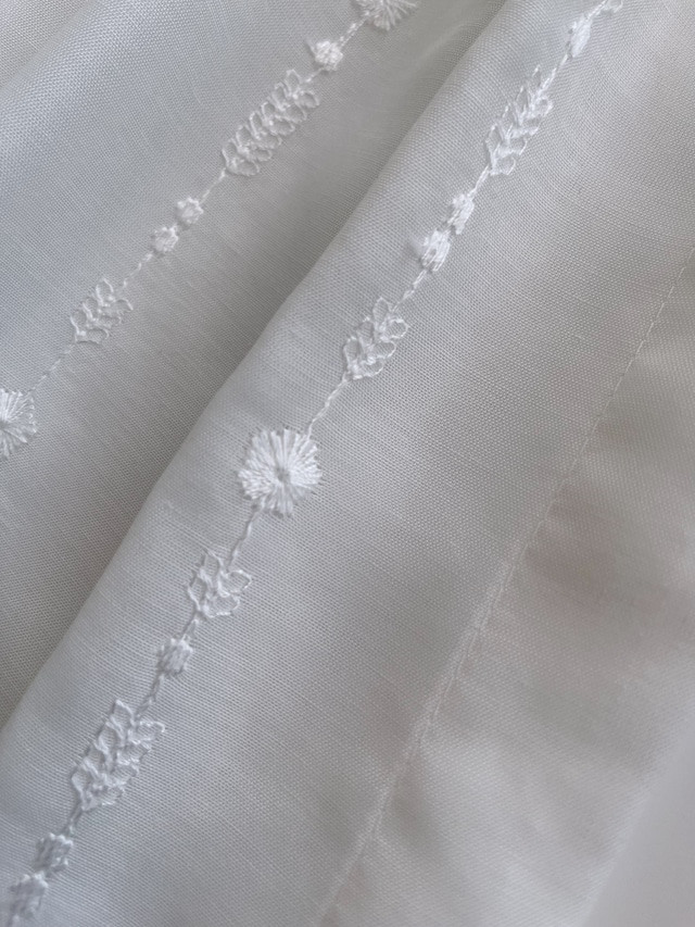 オーダーカーテン　刺繍レースカーテン　１枚　片開き　巾100㎝まで　WH