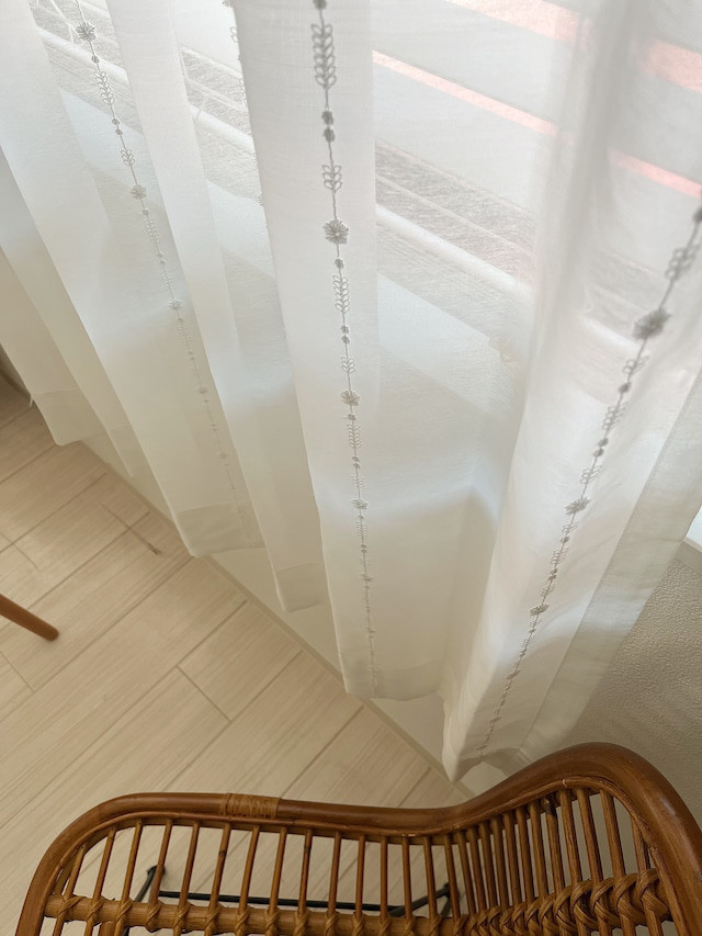 オーダーカーテン　刺繍レースカーテン　１枚　片開き　巾100㎝まで　WH