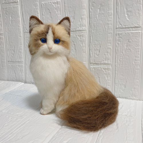 羊毛フェルト 猫 羊毛フェルト 猫 チンチラシルバー ペルシャ猫 ねこ ネコ 猫フィギュア